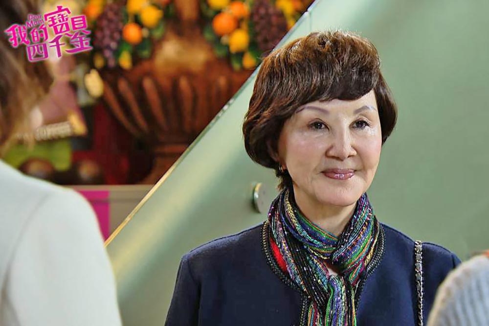 放下最佳女主角光環！金鐘視后「生前當清潔工」雙手洗公廁　彎下腰「投身公益12年」施比受更有福