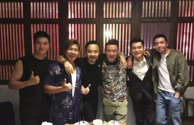 曾跟歐弟一起主持!39歲男星「爆偷吃女大生」慘遭各界封殺 轉戰直播賣唱「被酸根本乞丐」他回嗆了