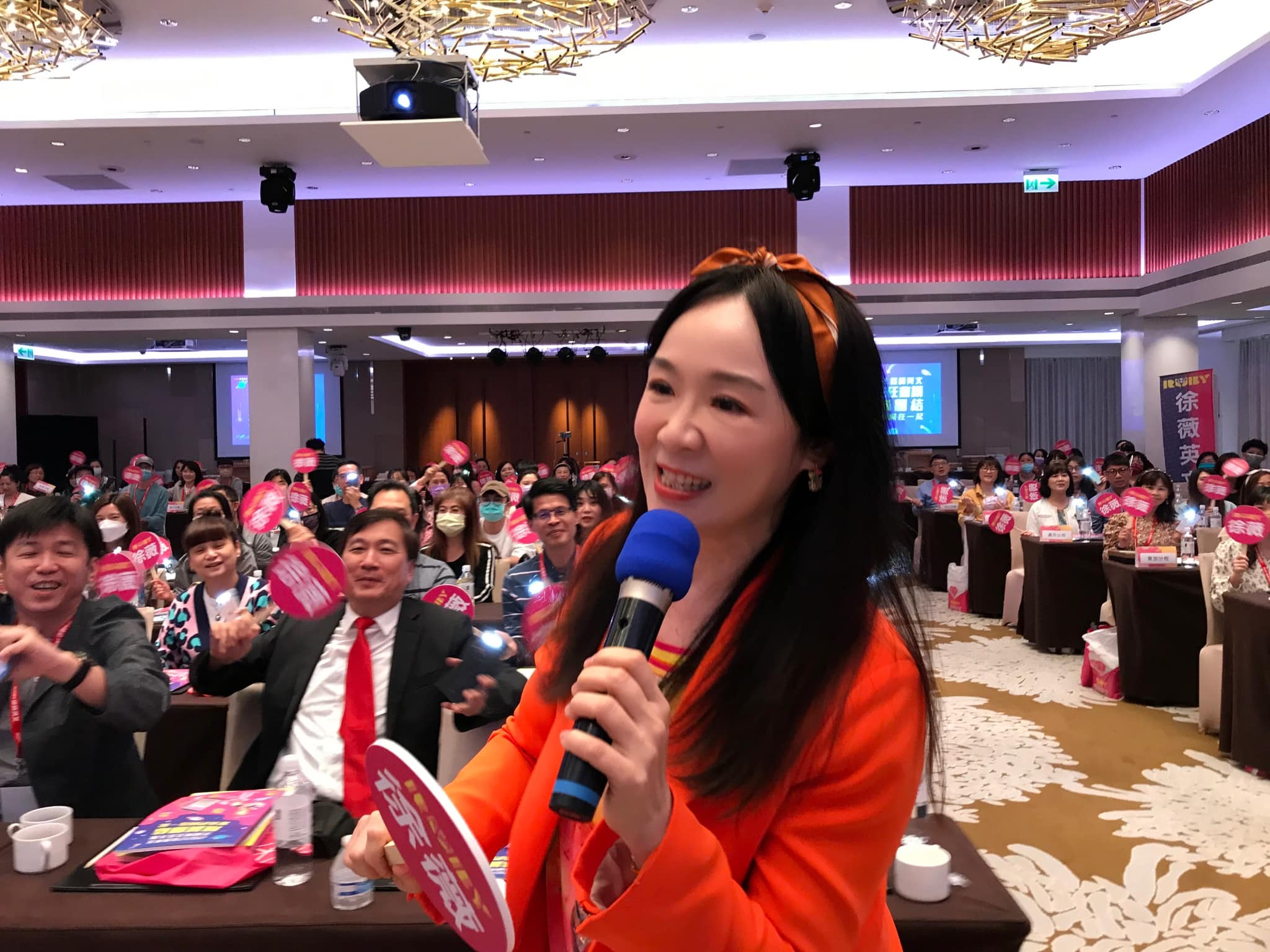 夢想即將實現！徐薇開心宣布「活了55年最任性的一次」　尪秒出手「砸百萬一次付清」力挺到底