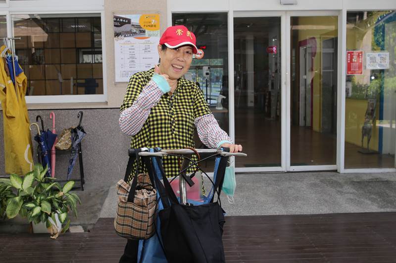 獨居不孤獨！76歲奶奶老伴走後「不投靠兩兒子」　回屏東養老「12年老後生活」驚豔全網