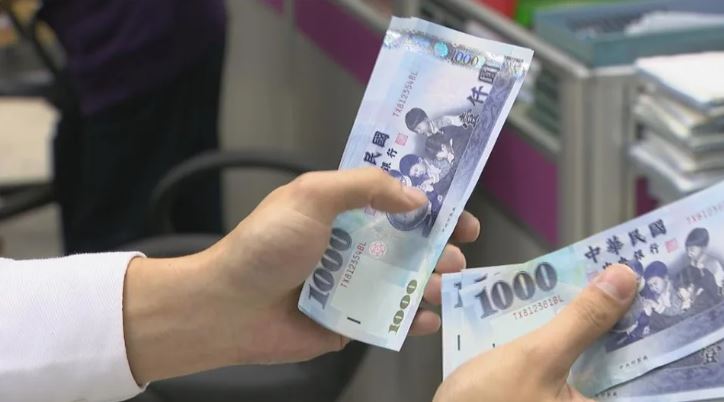 家裡準備買房！「爸突然借朋友180萬」連借據都沒簽　她氣炸「日子以後怎麼過」網喊：還能補救