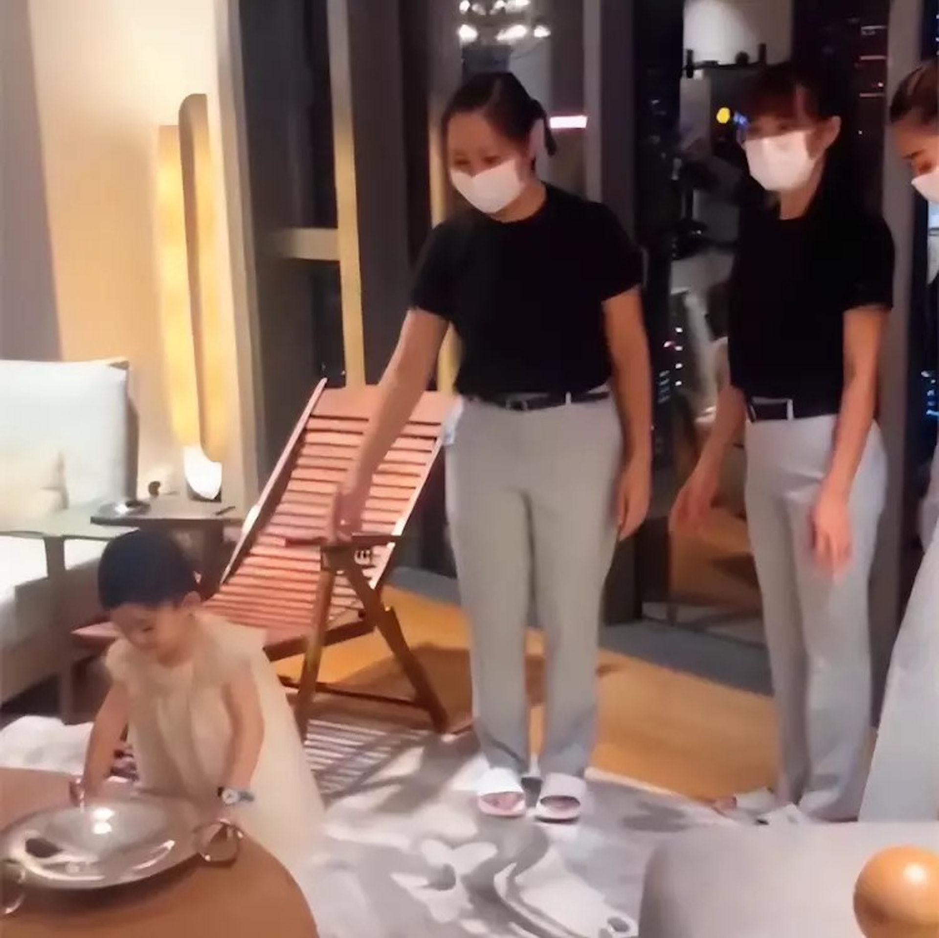 81歲再當爸！國寶級名師「替2歲女兒辦生日宴」極盡奢華　「聘三保姆貼身照顧」早備好5億教育金