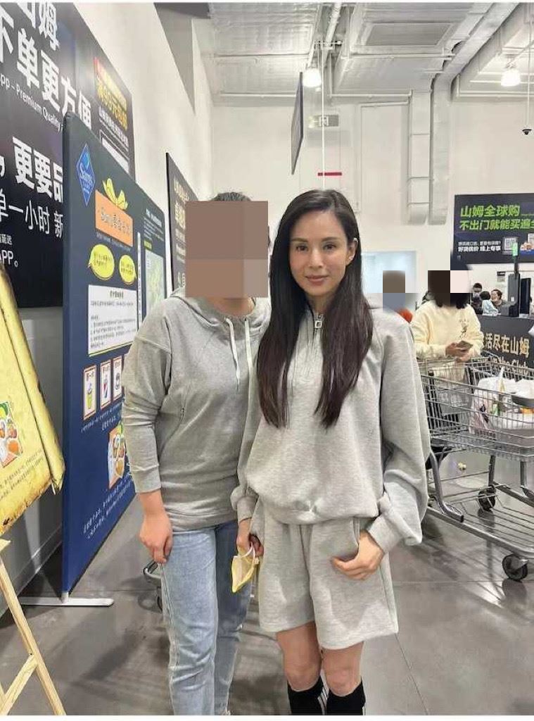 27年仍無人超越！56歲最美小龍女「素顏逛大賣場」引關注　拿下口罩「粉絲看傻以為30歲」近況曝光