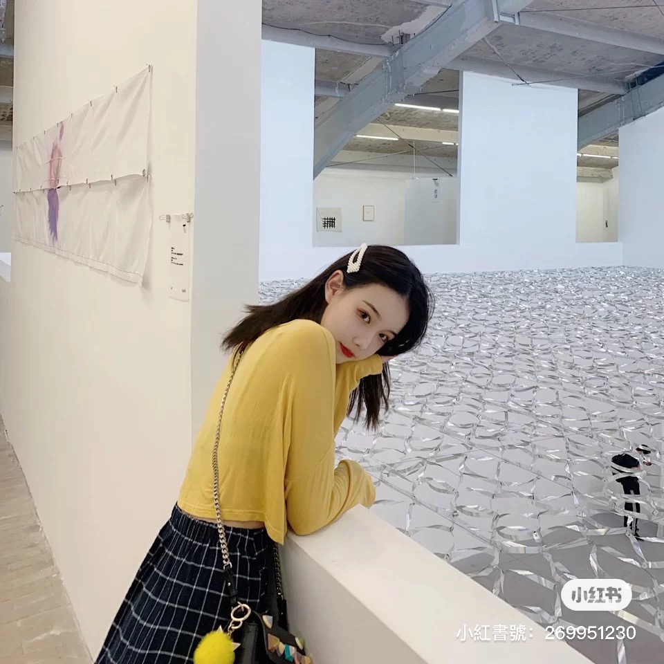 媲美林青霞的美貌！正妹曬出「媽媽年輕舊照」驚艷爆紅　媽媽近照「凍齡美貌秒贏女兒」美到被盜圖
