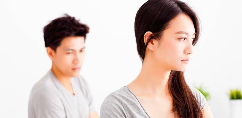 溫柔善良是假象！我下夜班回家「聽見浴室有水聲」　下一秒門開了「出來的不是老婆」我徹底癱倒在地