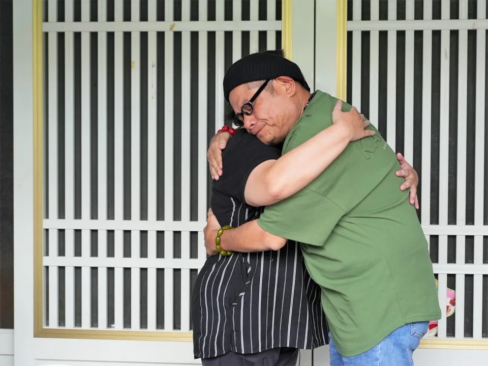 節目錄到一半！許效舜「突緊抱他哭」：早3個月來就好　「收到一張訃聞」內心百感交集