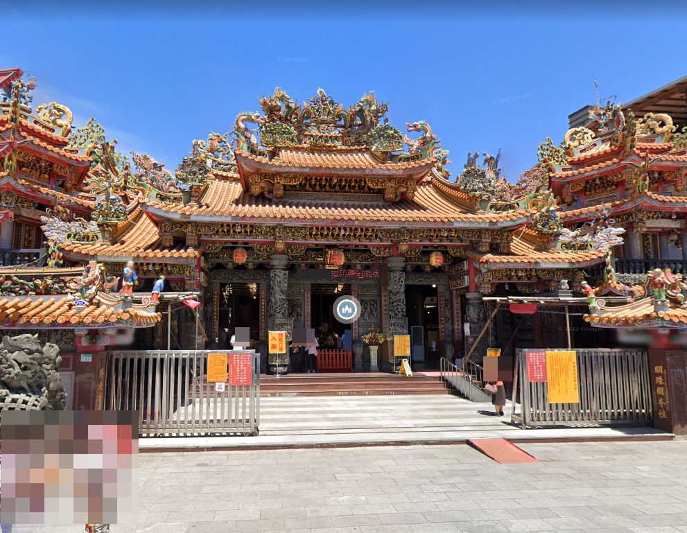 老天也看不過去？人妻捐3000元「叩謝神明趕毒菇」　在地人秒懂「廟牆滿滿感謝狀」：準備開團