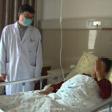 帶孫子去吃麵！陌生鄰桌「猛盯婦人一直看」急勸：快去醫院　一檢查「結果讓她嚇壞」3徵兆沒注意