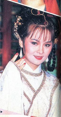 以為不到50歲！最美貂蟬現蹤台灣「超凍齡近況曝」　大方洩三招「養成23少女腰」時間倒著流