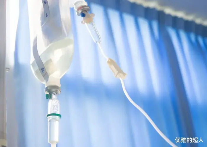 女童嘔吐腹瀉後去世!醫院檢查無果 直到弟弟發燒「才知病因在餐桌上」:家長要引以為戒