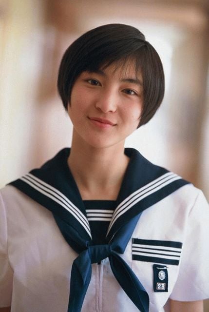 一出道成全國初戀！資深女星「被封世紀末美少女」　如今卻因婚外情「成最無法原諒女藝人」