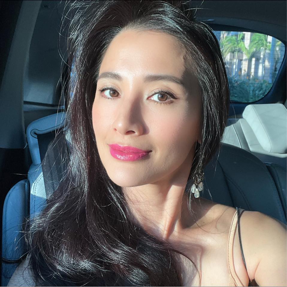 兩兒都赴美留學！女星18歲長子「凌晨打電話求救」心頭一驚　「台美教育大不同」自嘲：媽寶製造機