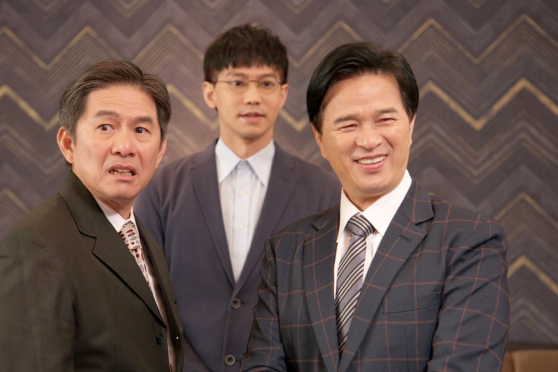 自爆失手動粗！55歲李興文「突公開道歉」：希望能彌補遺憾　17歲偕妻長情至今「花10年收服岳父母」