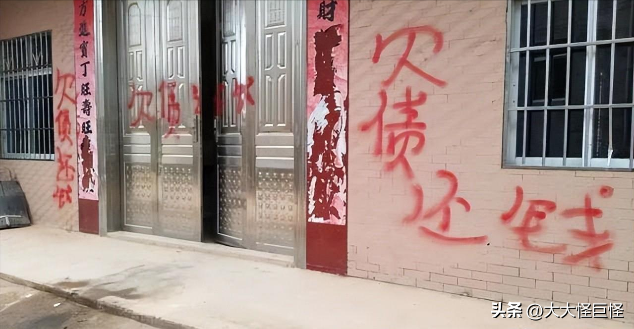 一家三口相約共赴黃泉!父母跳下樓後「兒子卻臨時反悔」放棄 被捕後「輕生理由曝光」令人唏噓