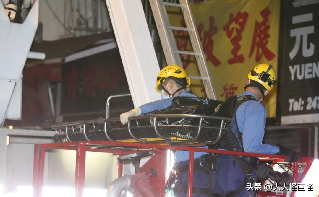 一家三口相約共赴黃泉!父母跳下樓後「兒子卻臨時反悔」放棄 被捕後「輕生理由曝光」令人唏噓