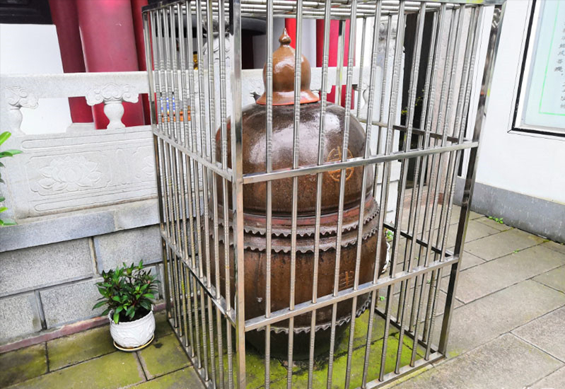 84歲尼姑絕食7天圓寂！生前交代弟子「把肉身放到坐缸」　「3年後開缸」驚呆所有人