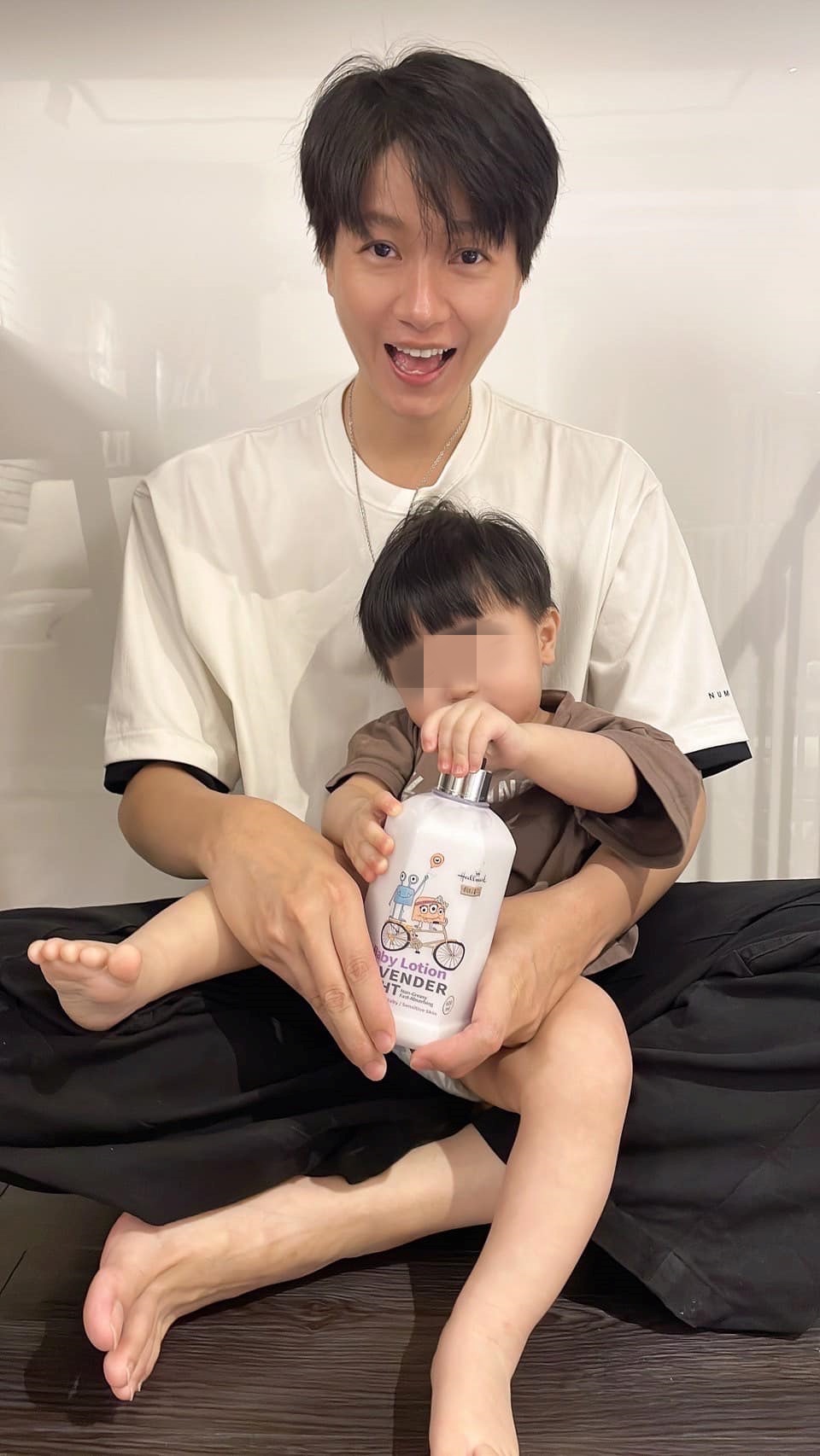 連2年零收入！八點檔男星「養不起妻小」卸光環轉行當司機　日拚10小時「巨大收入差」曝光：心裡很踏實
