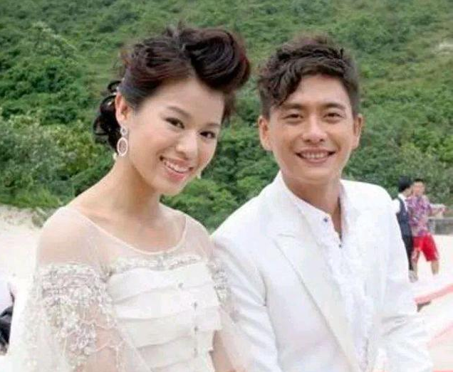 同居8年都不娶！她轉身閃嫁豪門「10年生3胎」　他後悔不已「至今未婚」：遲來的深情比草賤