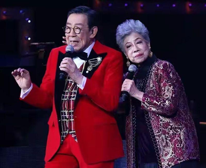 喪偶6年！資深男星被爆「向88歲摯友女星求婚」5子女都贊成　「重逢共譜黃昏戀」本人回應了