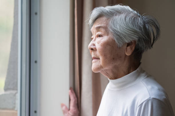 家中剩失智母！60歲女總經理未婚「突然驟離」留下大筆遺產　「來不及立遺囑」律師傳授兩大撇步：不留遺憾