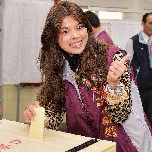 淡出螢光幕14年！《閃亮三姊妹》父因病倒下「小妹代父圓夢」傳好消息　褪下表演服「甘願8年保持單身」仍不悔