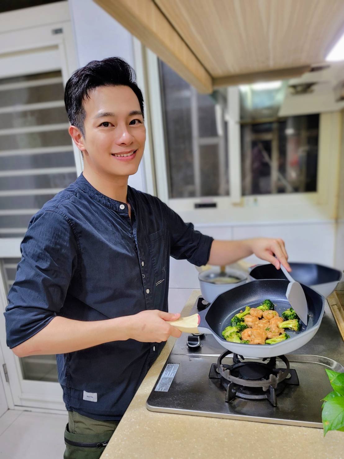 演反派10年！《團圓》惡男「不在乎揹罵聲」為家人拚買房　曾放話「為了錢什麼都行」越壞觀眾越愛