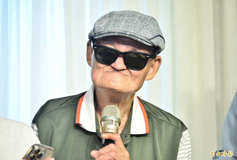 尾牙場慘掛0！73歲李炳輝笑虧「變瘦仍中風」健康狀況曝　感謝大咖主持「私下暖心舉動」已相助多年