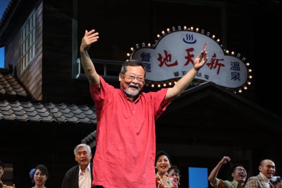 自爆吃精神科藥！67歲歌王「曾日灌一瓶高梁」喝到送急診　靠老母接濟「每月伸手拿3萬」近況曝