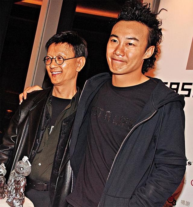 孝心爆棚！歌王砸上千萬「為救重症父親」和哥搶捐肝　「女兒2歲才結婚」親情終於圓滿了