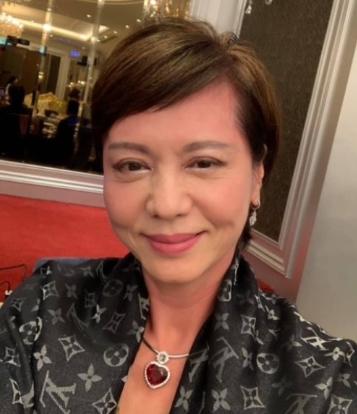 兒子發生嚴重車禍！熊海靈淚曝「躺在醫院18天」　下車走進家門「要花30分鐘」只能靠步行器