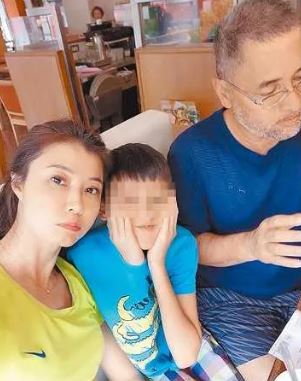 把尪當天侍奉！53歲女星「認患嚴重憂鬱」爆分居　25年異國婚陷危機「兒糾結要跟誰」