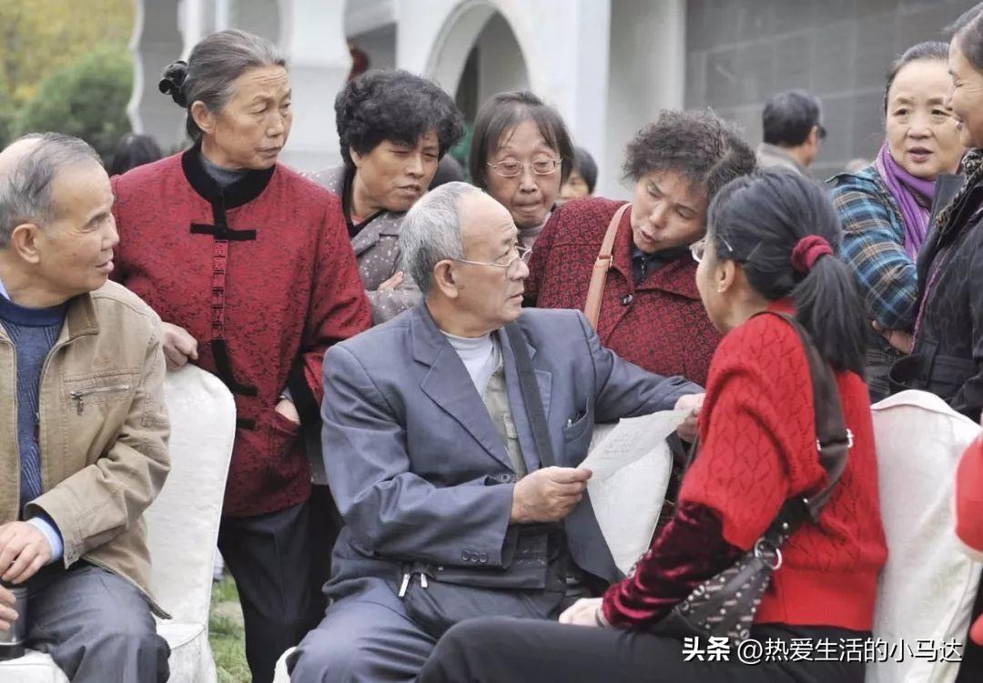 月領退休金2萬3！68歲阿公想「去兒子家養老」　兒媳提出「4個條件」阿公當場翻臉