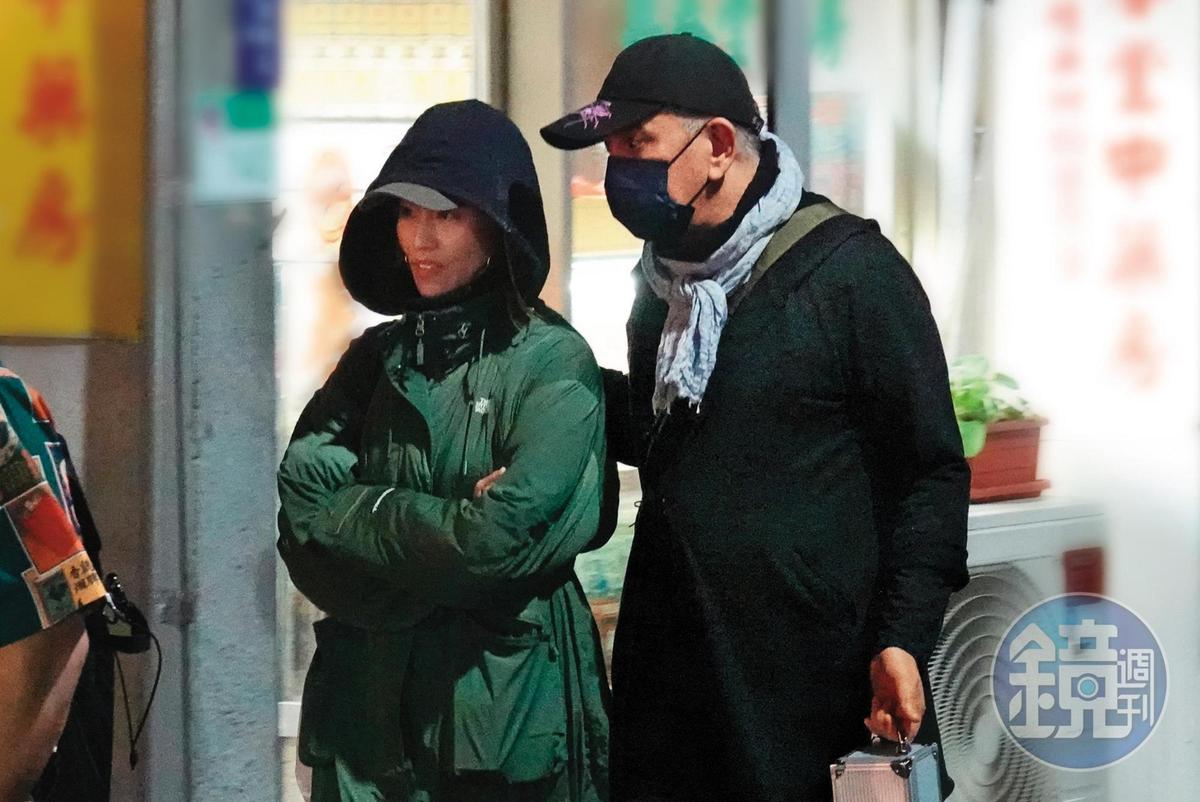愛妻心碎！63歲影帝認出軌「小三抱孩子上門」　坦言簽了離婚協議書「對象竟是他的外甥女」