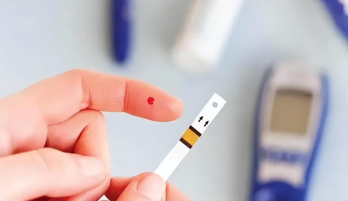 上廁所時!若有3種表現是「血糖偏高」的信號 別不當回事「嚴重會糖尿病」