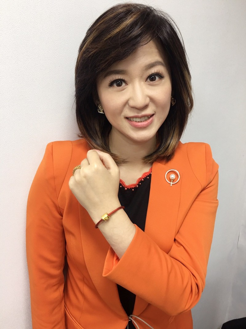 新婚不到1個月！美女主播現身「頻誇老公真的是神隊友」　鬆口早已達成共識「計畫離開台灣」