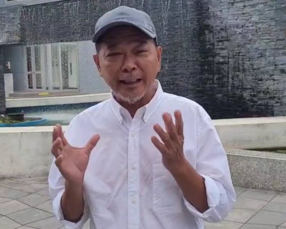 苗栗墨龍太子太兇？降駕突然「狠甩女信徒巴掌」還被推到旁邊　專家一看愣了「恐觸發天條」網友罵翻了