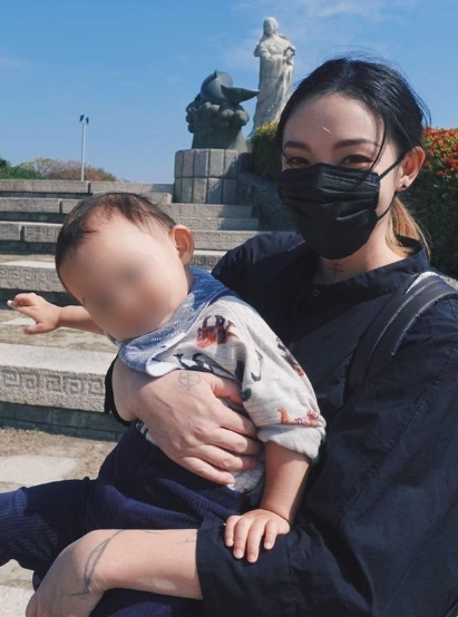 偽單親2年！女星宣布離婚「曬首張全家福照」：最好的結局　媽媽譚艾珍「不插手干預」：當爸媽要懂得裝傻