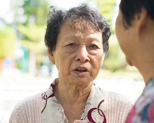 未來婆婆闖租屋處！見眼前一幕「氣到打給準親家」：暫緩婚事　她傻眼「會不會管太多」引兩派網友論戰