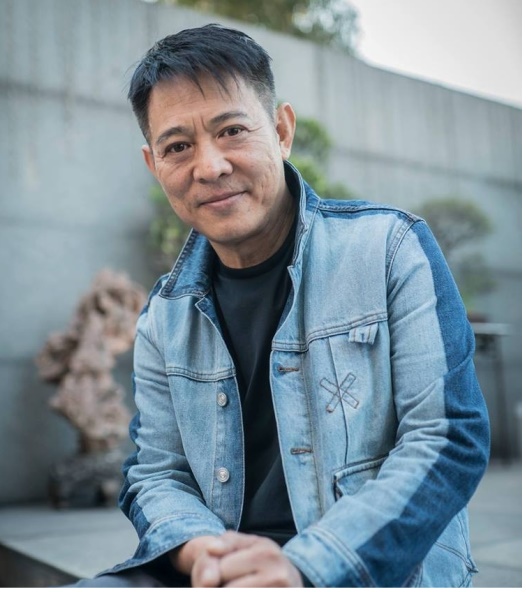 為挺好友！59歲李連杰罕現身「容貌大不同」畫面被瘋傳　網友驚覺「脖子變粗了」擔心身體狀況