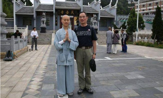 因佛祖託夢！名校女大生「執意退學出家」　 一年為寺廟「增收9千萬」36歲現況曝光