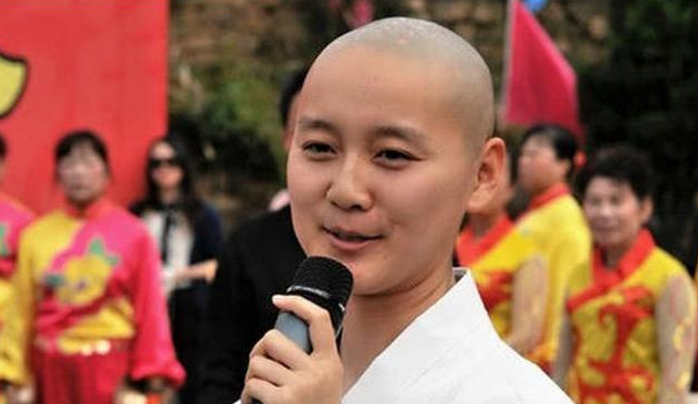 因佛祖託夢！名校女大生「執意退學出家」　 一年為寺廟「增收9千萬」36歲現況曝光