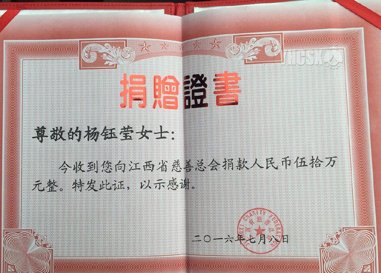 逆境重生！她是「玉女掌門人」紅極一時　今51歲「落魄到工地賣唱」網友：不可憐「豪宅頂樓有花園」