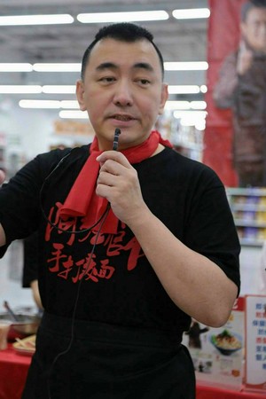 欠下2億鉅債！56歲本土劇男星「破產賠光身家」暴瘦30公斤　「10年拼命還債」突喊話：求您了