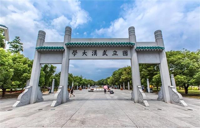 女研究生帶母上學！最終宿舍自縊　臨終遺書揭開：原生家庭最不堪的一幕