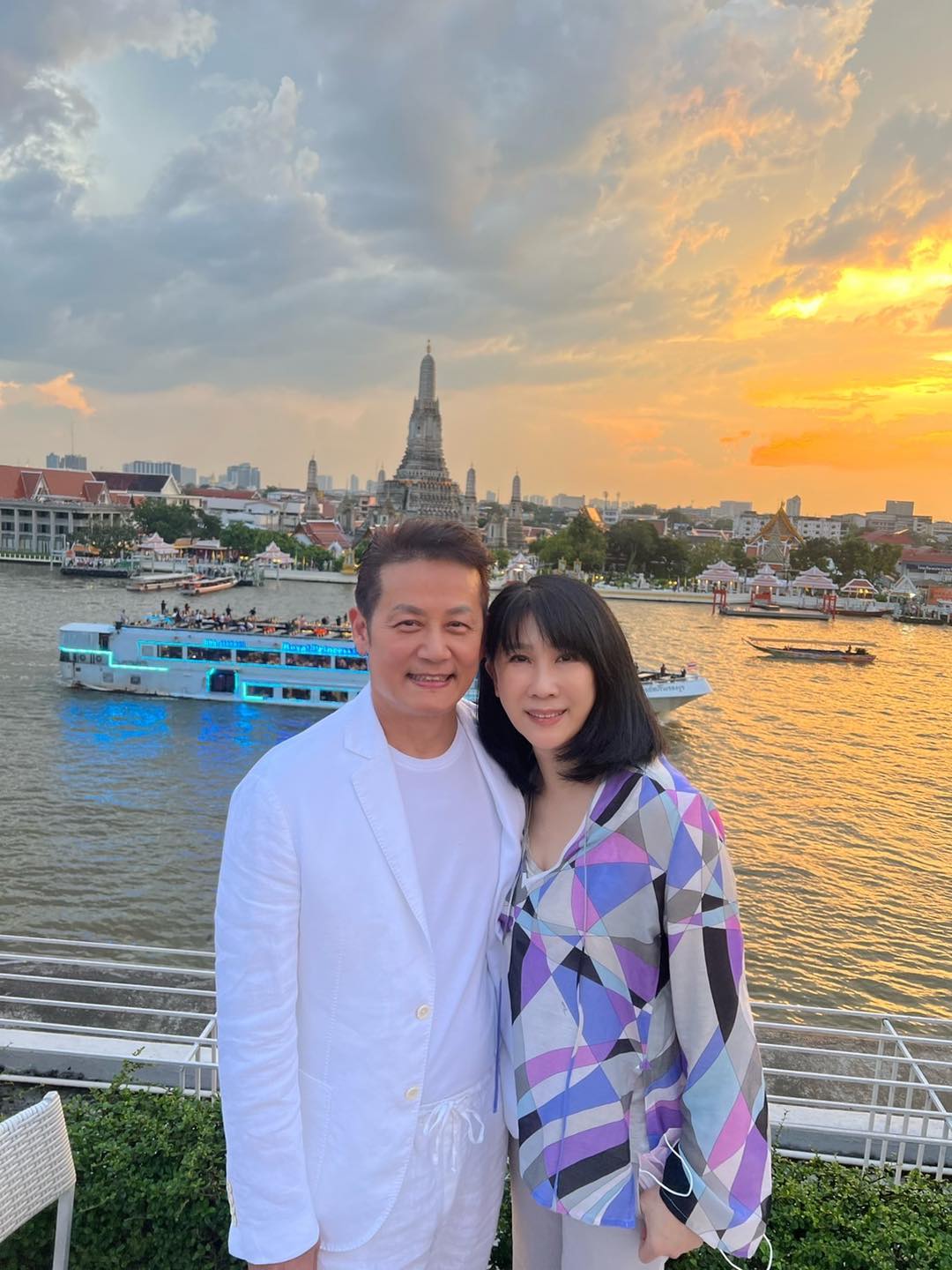 重溫當新手爸！徐乃麟自豪「1招秒哄愛孫」老婆大讚：功力一流　小名曝光「背後故事藏滿思念」