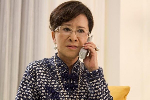 戲劇御用奶奶！81歲女星「凍齡再露面」揭超狂身分　全台爆紅「狂開50家蛋糕店」網陷童年回憶