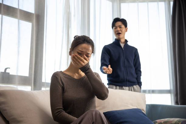 離婚後首次過年！49歲單親媽「不敢回娘家」怕被說閒話　求助「該如何面對八卦親戚」專家提出解答
