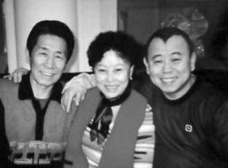 為愛陪住8年男廁所！爆紅後被老公嫌棄2年　她25個字「挽回婚姻」成億萬闊太