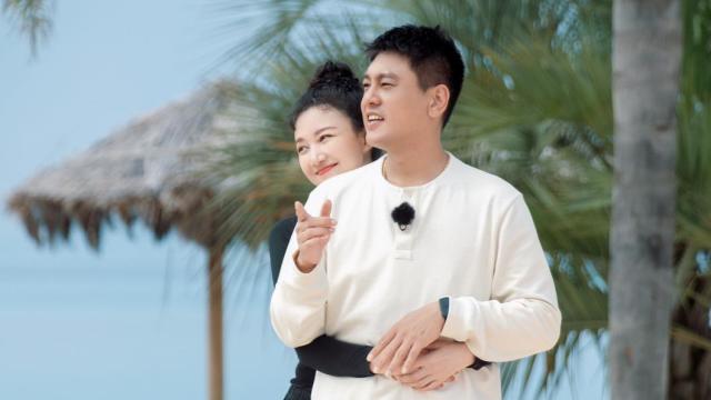 結婚6年不敢生！43歲男星「曝隱疾怕遺傳孩子」：跟著我吃苦　淚謝妻子付出「只能等醫學進步」