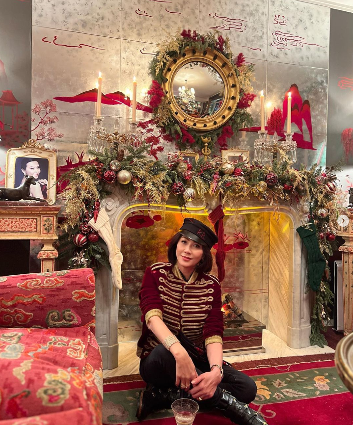 坐擁33億房產！59歲影后「購入億萬豪宅」當作私人招待所　曬「樓中樓極奢裝潢」網羨：想去做客
